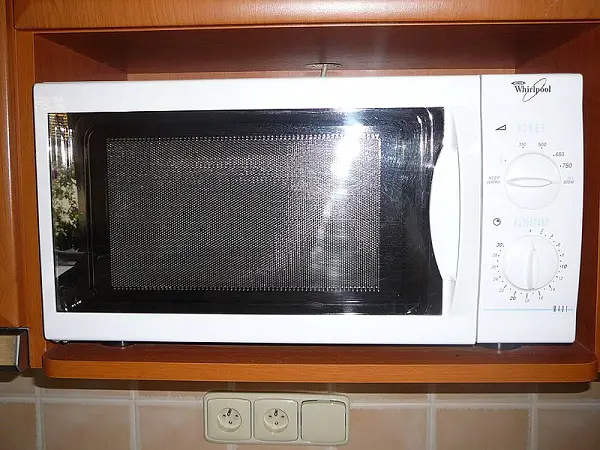 Whirlpool microwave is not heating