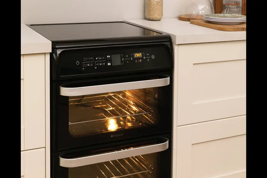 Hotpoint Oven Is Not Heating Up [How To Fix]