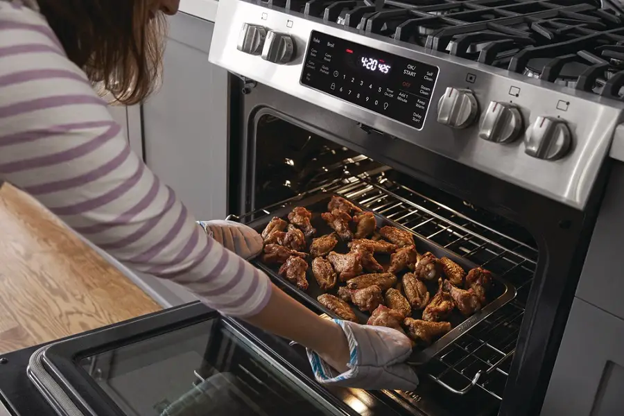 How To Calibrate A Frigidaire Oven [Quick Guide]