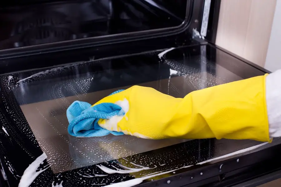 How To Clean A JennAir Oven [Detailed Guide]